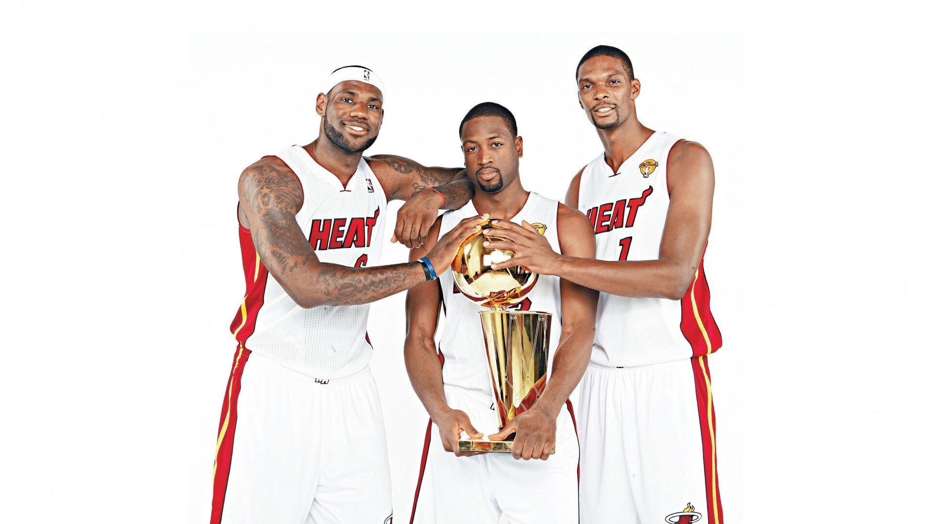 霍勒迪末节狂飙导演逆转,尼克斯完胜公牛的关键先生诞生