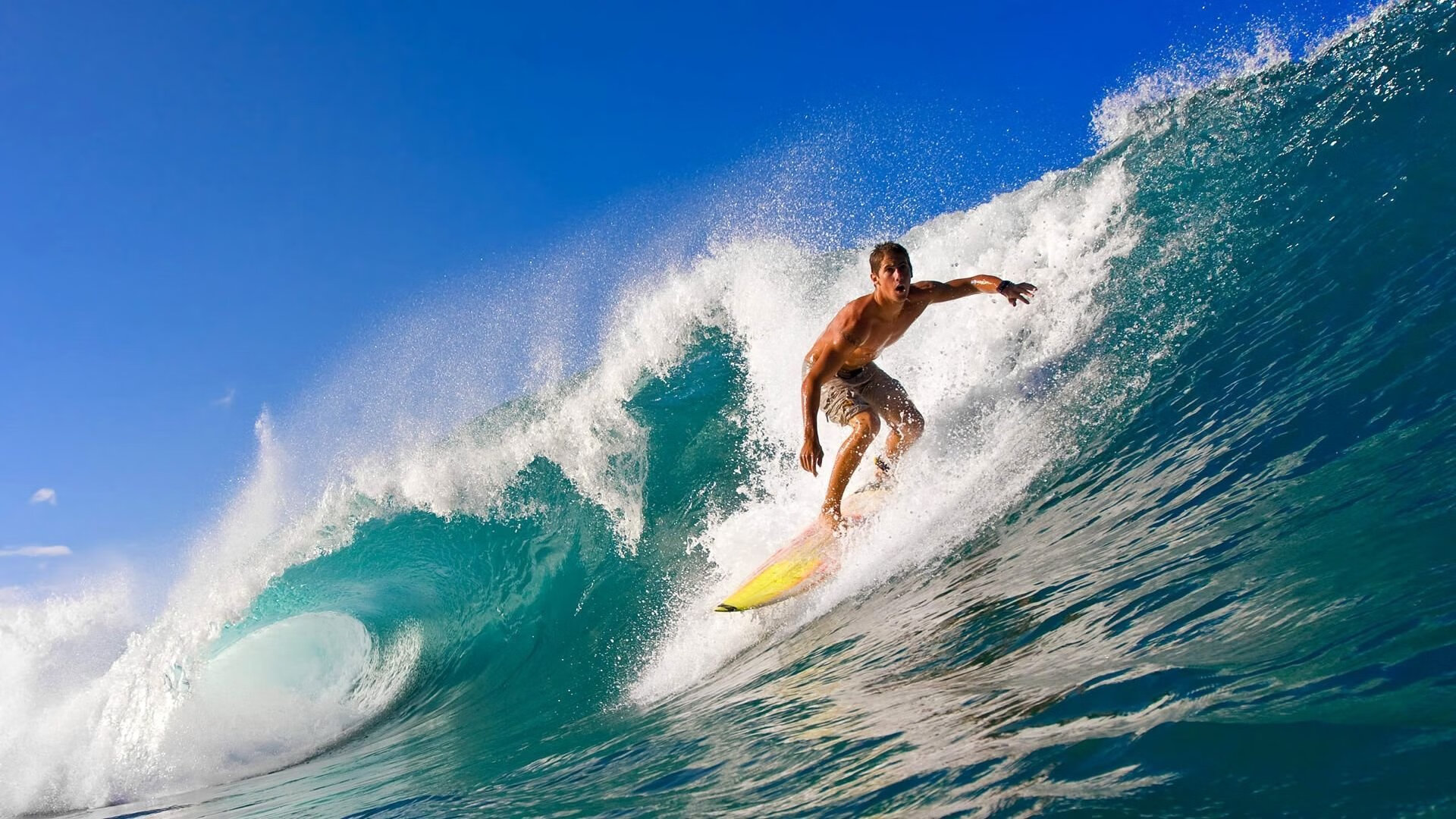 马赛巅峰对决,当足球圣殿的灯光照亮伊拉克的战争伤痕